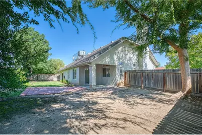 2231 E Pryor Drive, Fresno, CA 93720 - Photo 27