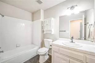 2231 E Pryor Dr, Fresno, CA 93720 - Photo 15