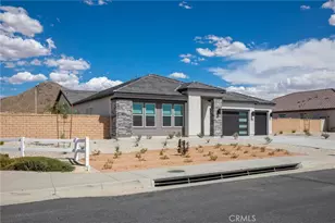 17055 Ta Wan Ka, Apple Valley, CA 92307 - Photo 3