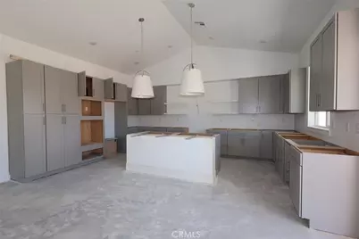 17055 Ta Wan Ka, Apple Valley, CA 92307 - Photo 5