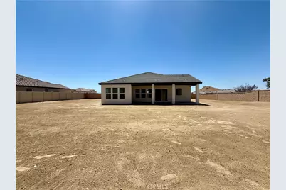 17055 Ta Wan Ka, Apple Valley, CA 92307 - Photo 7