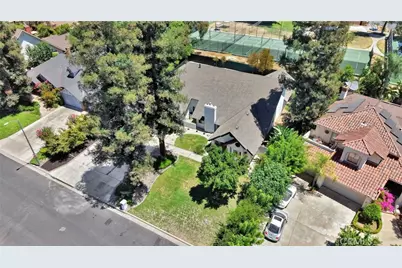 7442 N Tahan, Fresno, CA 93711 - Photo 53