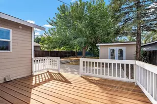 1015 Hall Ave, Corcoran, CA 93212 - Photo 23