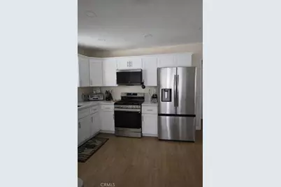 819 E 85th Street, Los Angeles, CA 90001 - Photo 7