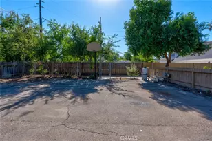 1335 S Waverly, Fresno, CA 93727 - Photo 61