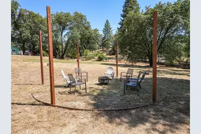 38209 Wortham Road, Oakhurst, CA 93644 - Photo 25