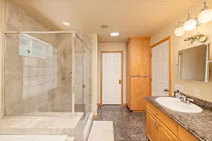 39964 N Cedar Vista, Bass Lake, CA 93604 - Photo 13
