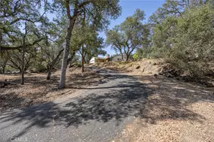 31360 Yosemite Springs Pkwy, Coarsegold, CA 93614 - Photo 37