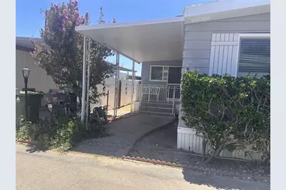 8801 Eton Avenue #86, Canoga Park, CA 91304 - Photo 3