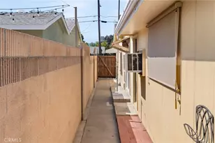 1917 W Flora St, Santa Ana, CA 92704 - Photo 29