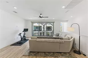 579 N Adler, Clovis, CA 93611 - Photo 5