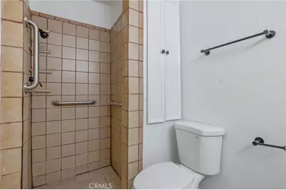 5451 W Santa Ana Avenue, Fresno, CA 93722 - Photo 17