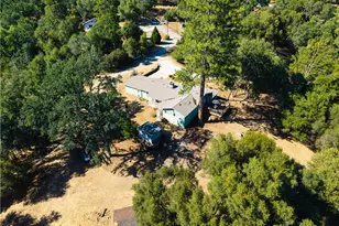 38696 Sierra Lakes Dr, Oakhurst, CA 93644 - Photo 29