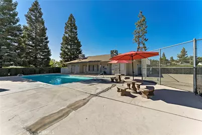 4504 N Valentine, Fresno, CA 93722 - Photo 17