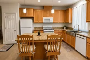 3215 S Meadowbrook St, Visalia, CA 93292 - Photo 5