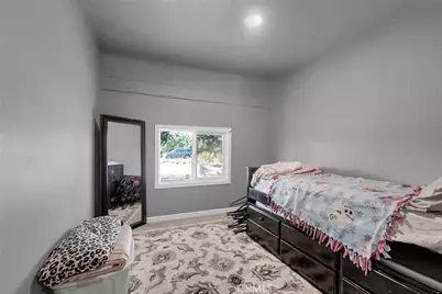 17107 Avenue 24, Chowchilla, CA 93610 - Photo 9