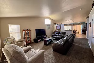 240 Gelf, Modesto, CA 95357 - Photo 11