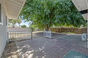 2214 S Locust, Visalia, CA 93277 - Photo 35