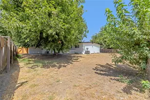 2214 S Locust, Visalia, CA 93277 - Photo 41