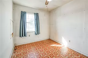 2031 Whitson St, Selma, CA 93662 - Photo 9