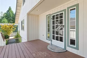 39482 Chickadee, Bass Lake, CA 93604 - Photo 37
