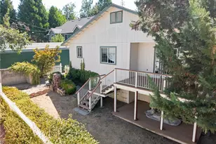 39482 Chickadee, Bass Lake, CA 93604 - Photo 35