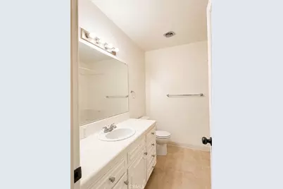 3749 N Fruit #C, Fresno, CA 93705 - Photo 19