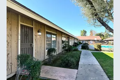 3749 N Fruit #C, Fresno, CA 93705 - Photo 5