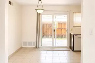 3749 N Fruit, Fresno, CA 93705 - Photo 9