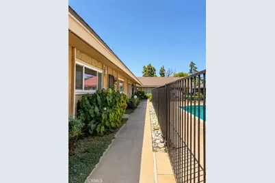 3749 N Fruit #C, Fresno, CA 93705 - Photo 27