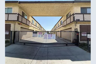 38710 10th Street #12, Palmdale, CA 93550 - Photo 3