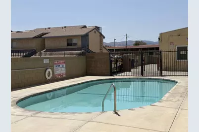38710 10th Street #12, Palmdale, CA 93550 - Photo 5