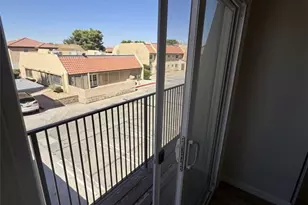 38710 10th Street, Palmdale, CA 93550 - Photo 35
