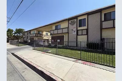 38710 10th Street #12, Palmdale, CA 93550 - Photo 9