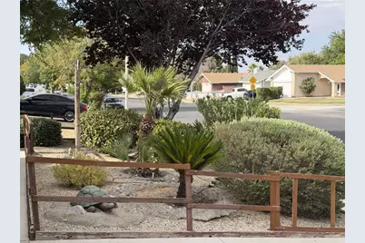43963 Glenraven Road, Lancaster, CA 93535 - Photo 19