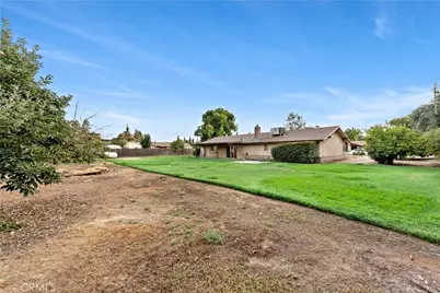 12165 Caron, Madera, CA 93636 - Photo 21
