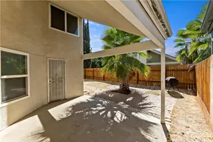 2521 N Selland Ave, Fresno, CA 93722 - Photo 21