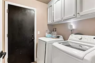 805 E Kelso, Fresno, CA 93720 - Photo 43