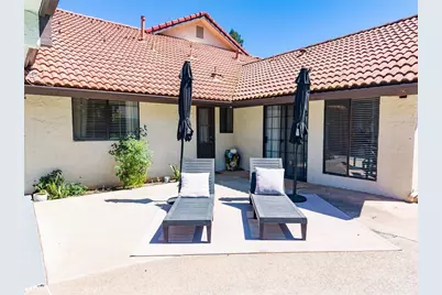 805 E Kelso, Fresno, CA 93720 - Photo 59