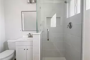 441 W 10th, Gilroy, CA 95020 - Photo 19