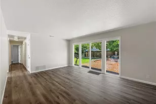 441 W 10th, Gilroy, CA 95020 - Photo 9