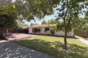 441 W 10th, Gilroy, CA 95020 - Photo 33