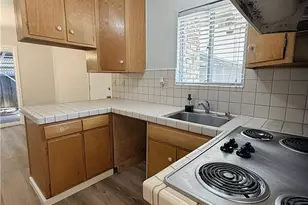 441 W 10th, Gilroy, CA 95020 - Photo 37