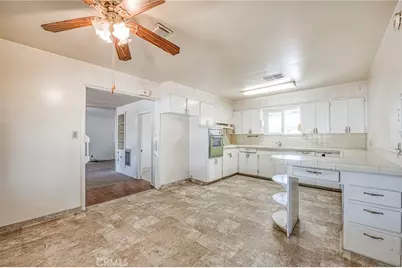 9728 S Zumwalt, Reedley, CA 93654 - Photo 5