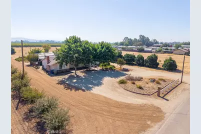 9728 S Zumwalt, Reedley, CA 93654 - Photo 41