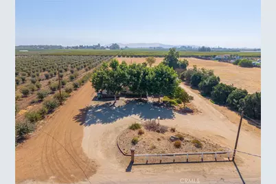 9728 S Zumwalt, Reedley, CA 93654 - Photo 43