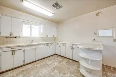 9728 S Zumwalt, Reedley, CA 93654 - Photo 7