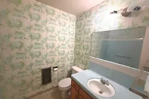 228 Yale, Coalinga, CA 93210 - Photo 11