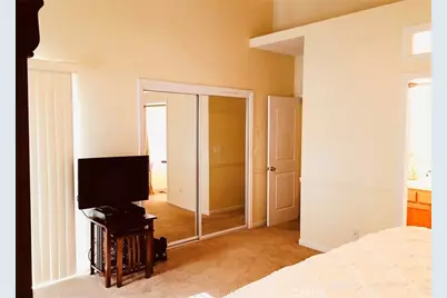 2559 E Fallbrook, Fresno, CA 93720 - Photo 17