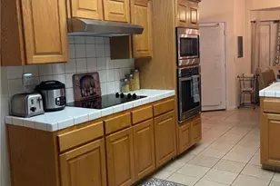 2559 E Fallbrook, Fresno, CA 93720 - Photo 11